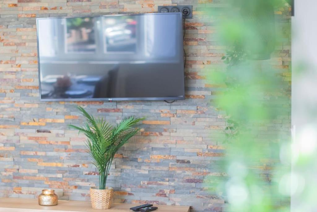 Bel Appartement Lumineux Proche Du Centre-Ville Douai Zewnętrze zdjęcie